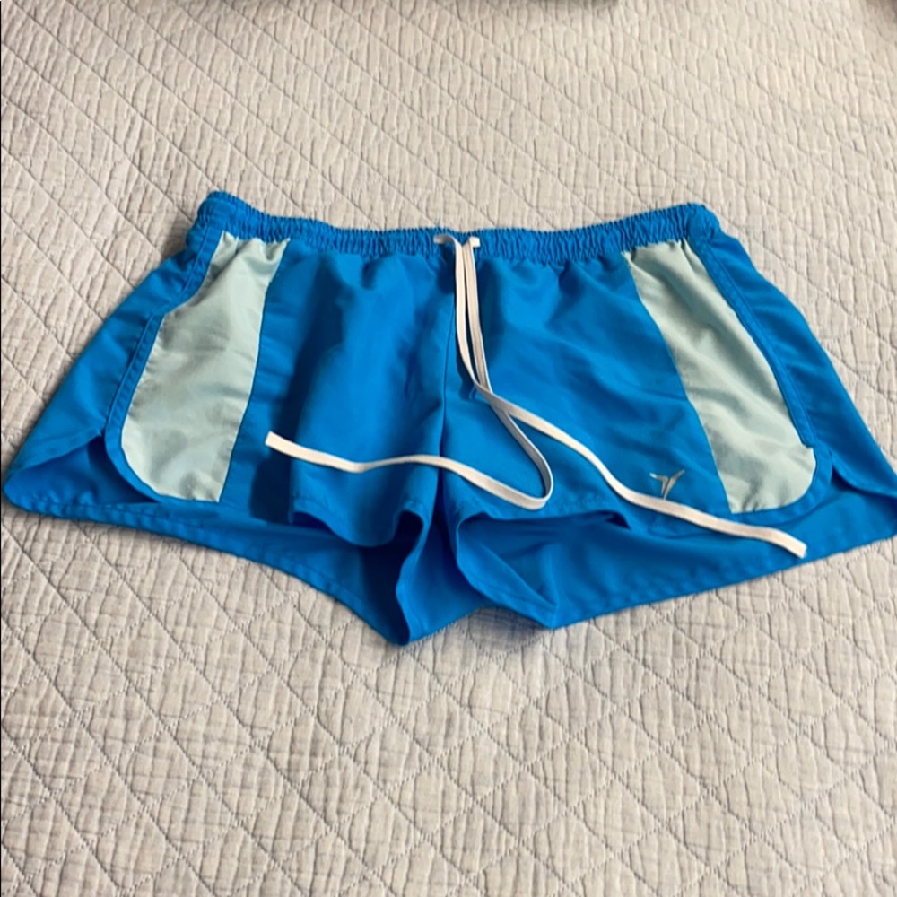 Athletic shorts